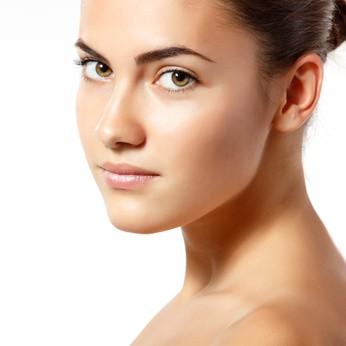 Remodelage des contours du visage – Medesthétique